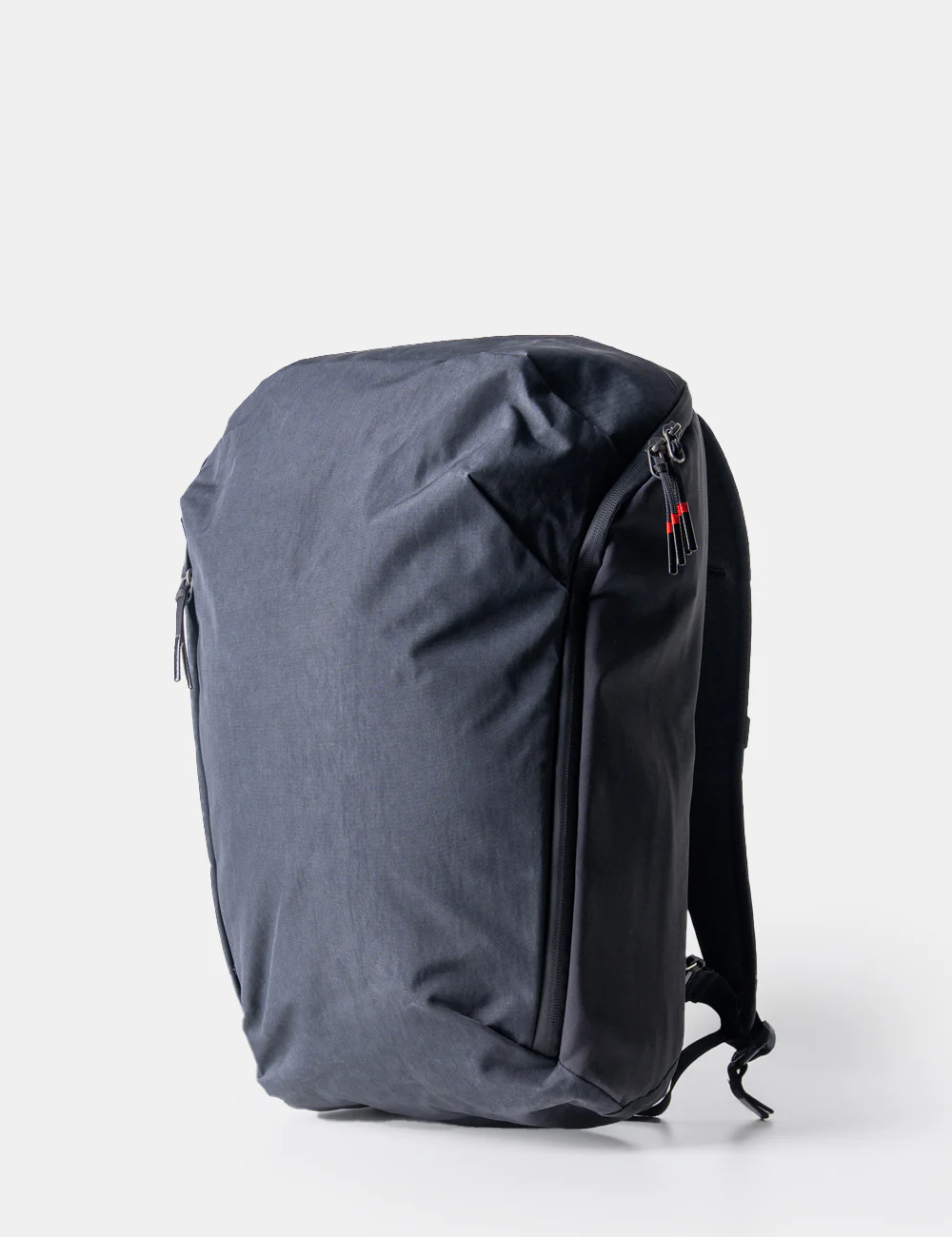Matador® x Carryology® Redeye 24 - Black Edition - Image 3