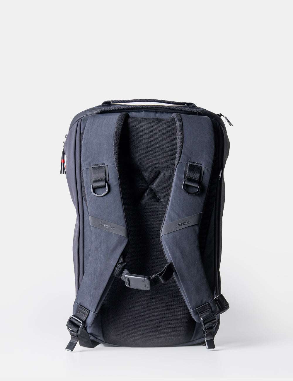 Matador® x Carryology® Redeye 24 - Black Edition - Image 7