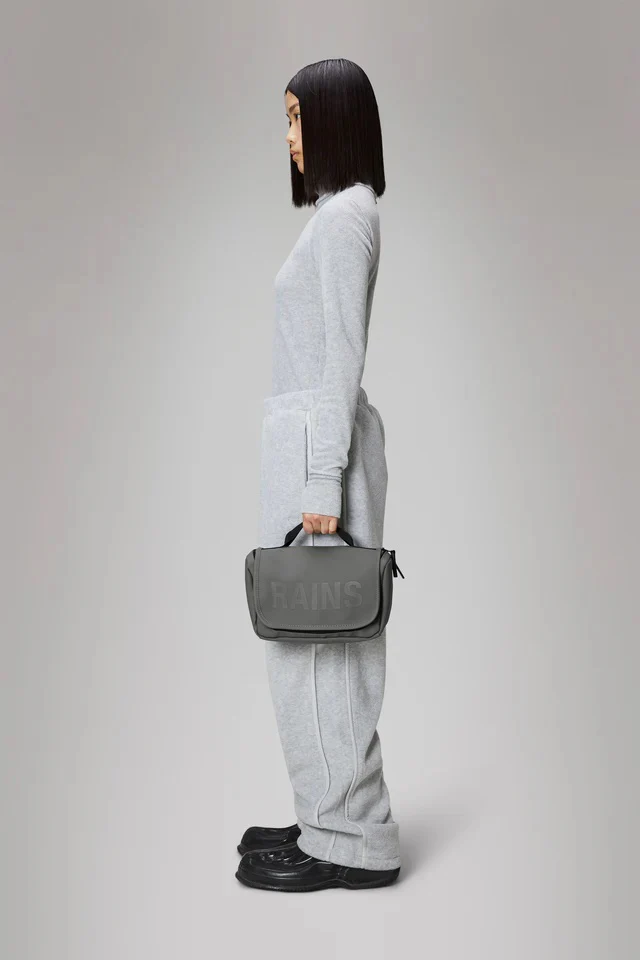 Rains Texel Wash Bag - W1 / W3 - Image 3