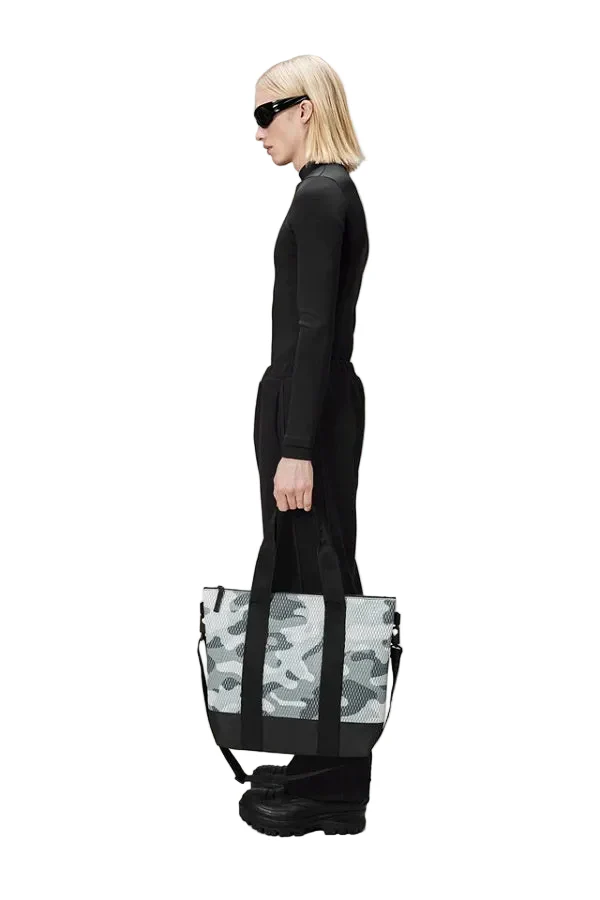 Rains Tote Bag Mesh Mini - W3 - Image 10