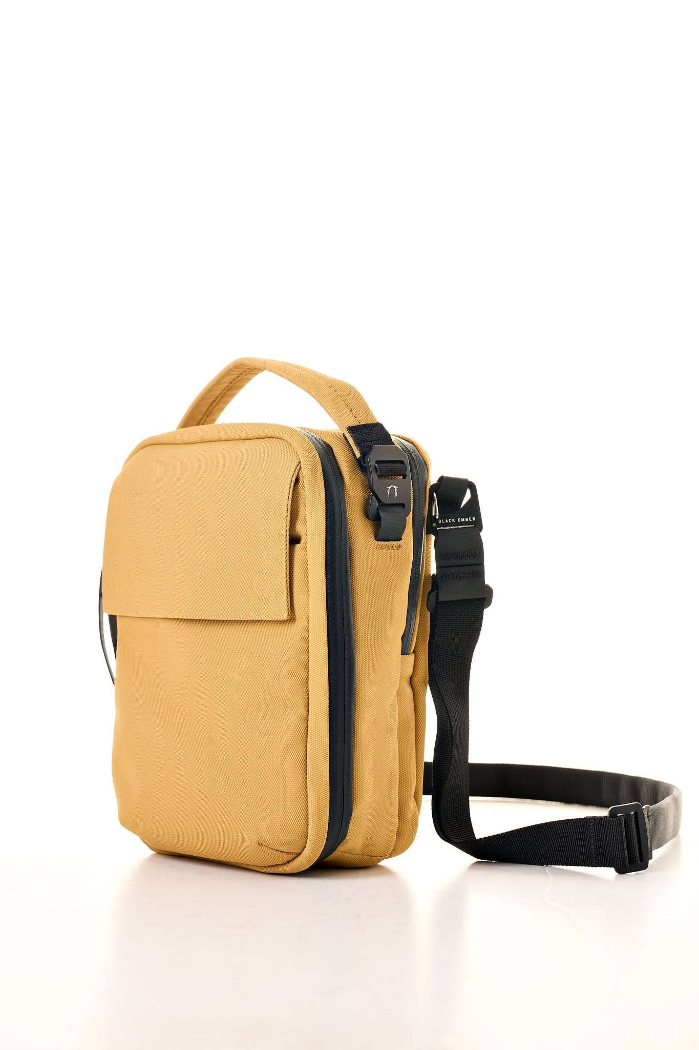 UTC x Black Ember Kompak Dune - Image 3