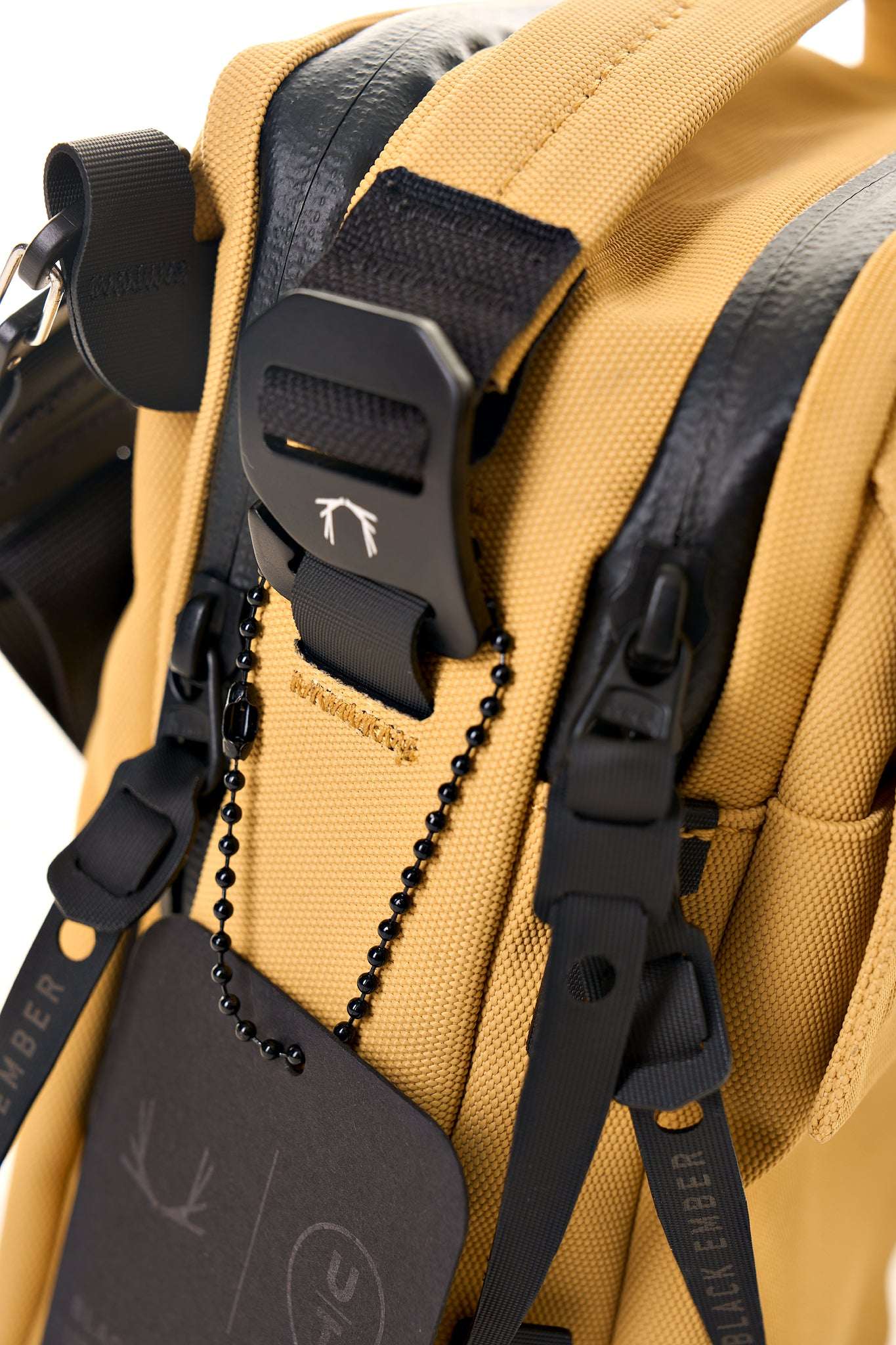 UTC x Black Ember Kompak Dune - Image 6